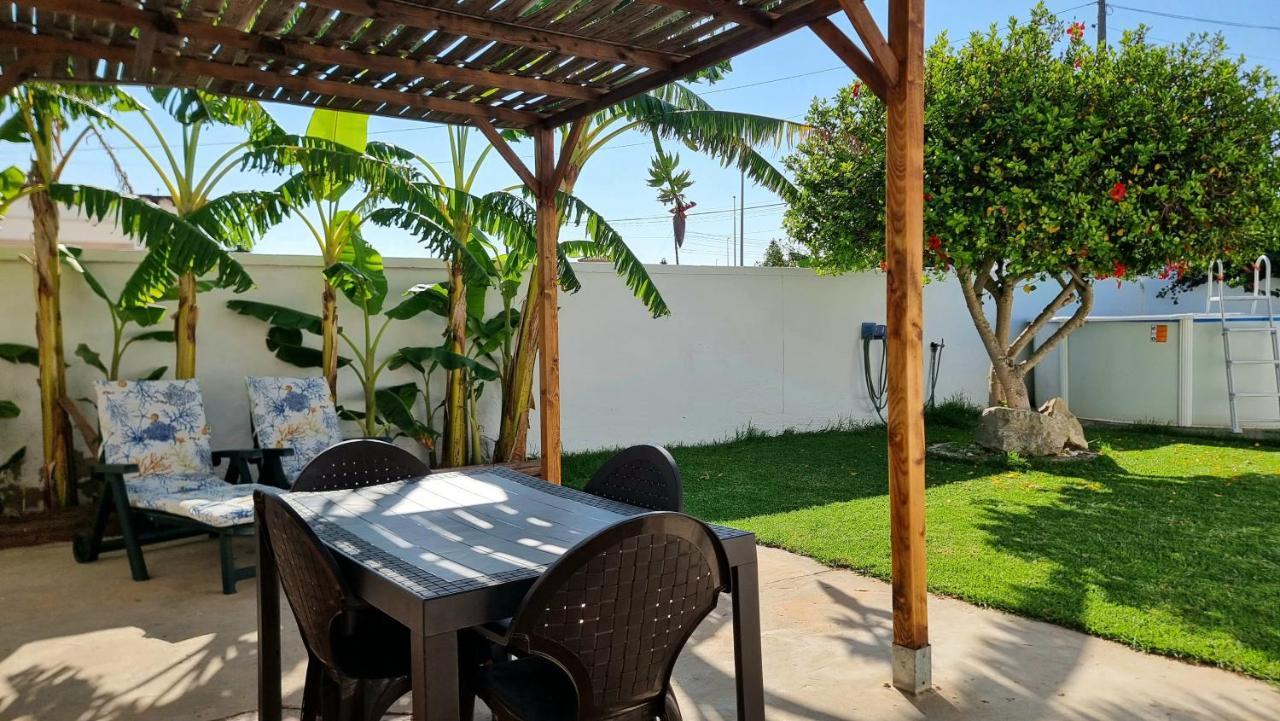 Apartamento Privado Con Jardin, Piscina Elevada Y Bbq Chiclana de la Frontera Eksteriør billede